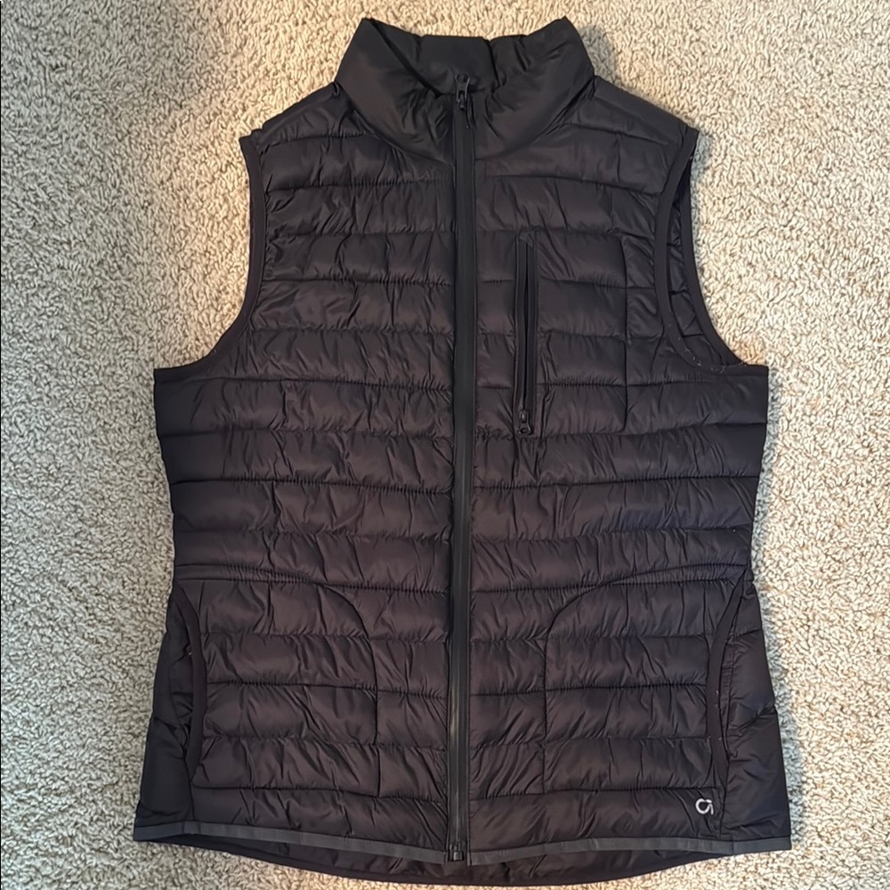 GapFit Black Quilted Puffer Vest